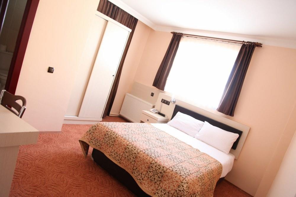 Hattusirin Hotel Чорум Номер фото